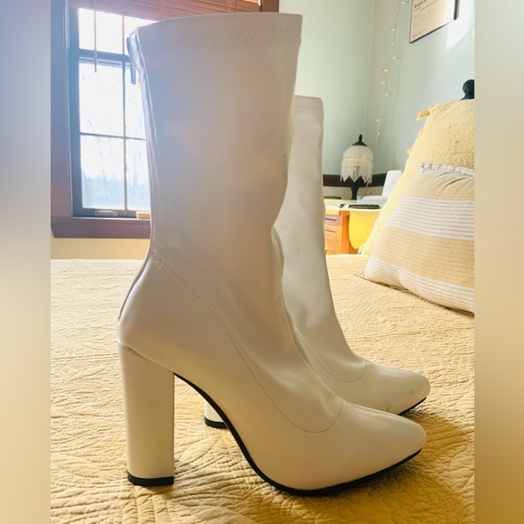 White Heeled Boots - Picture 2 of 3